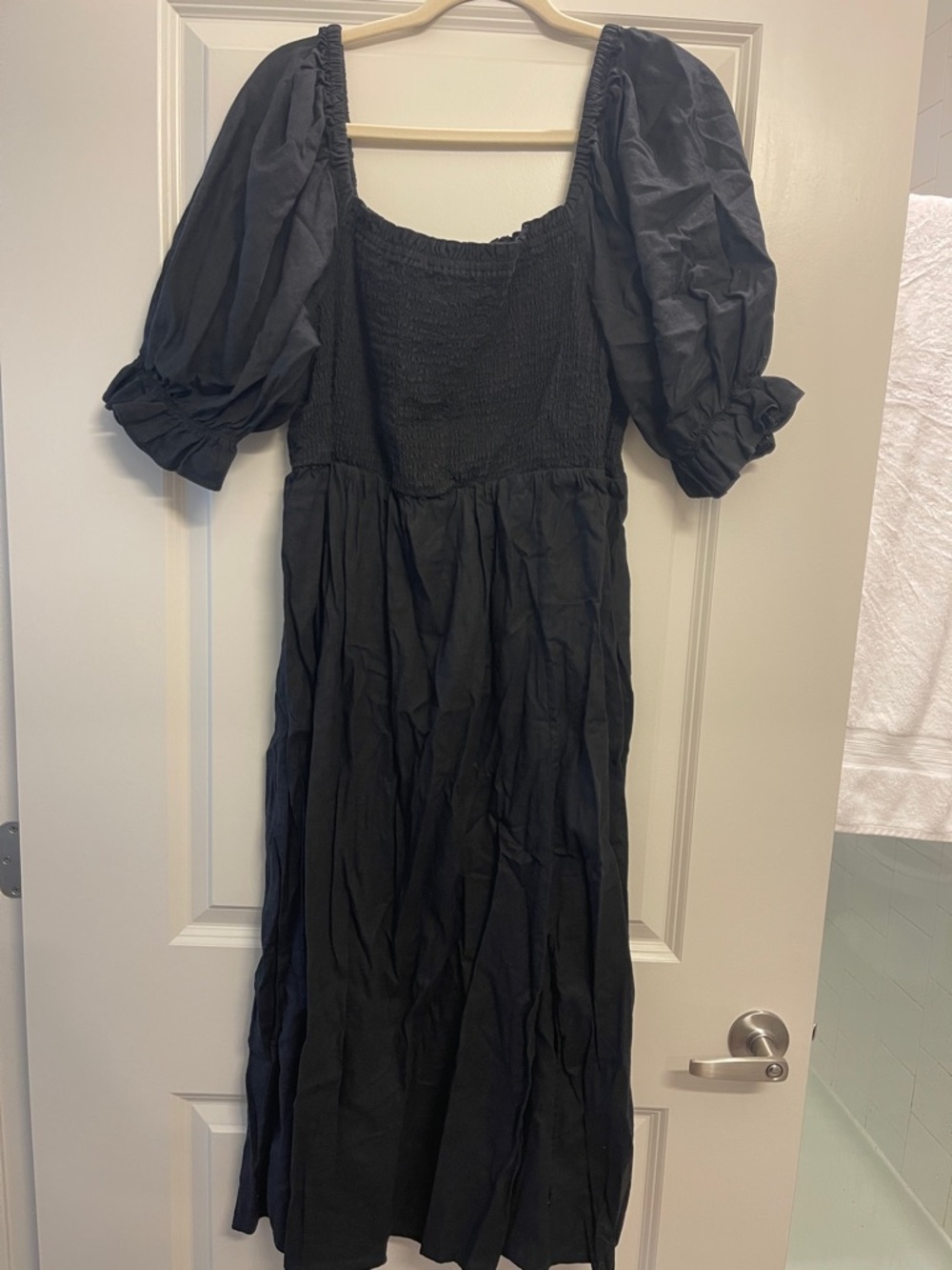 Gap NWOT Linen Black Puff Sleeve Smocked Midi Dress